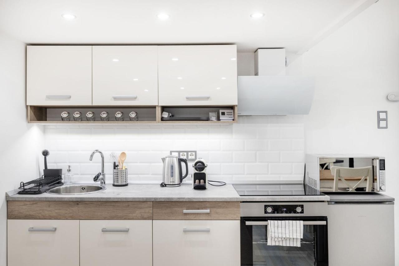 Mirror Apartments Будапеща Екстериор снимка